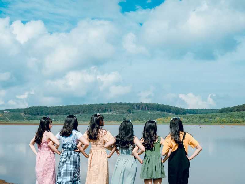 Girls WhatsApp Group Links